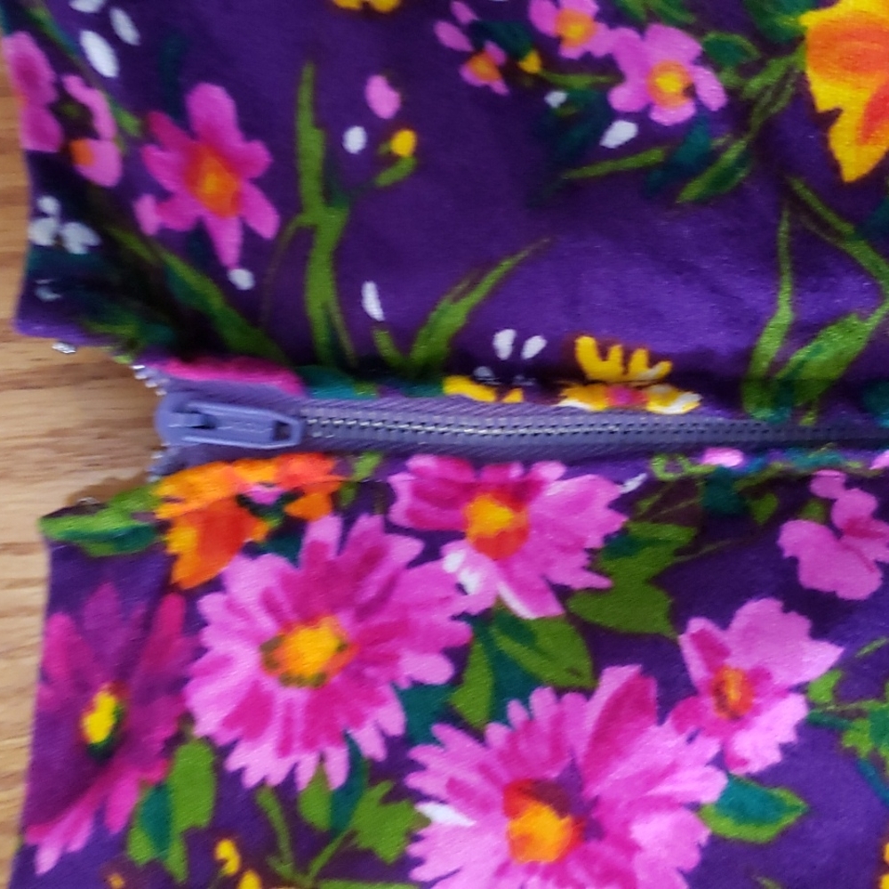 Vintage Floral Maxi Dress. Pink. Purple. Yellow. OOAK. 70s. Flower Power. - Picture 10 of 15
